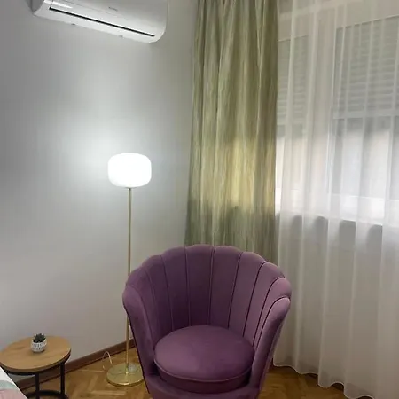 Doris,self Check In * 斯普利特