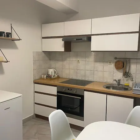 Doris,self Check In * 斯普利特